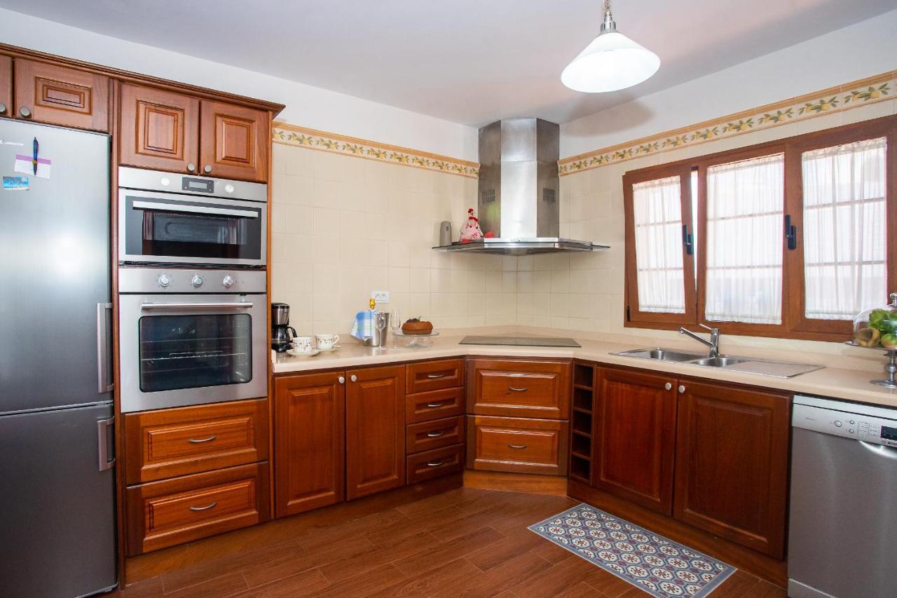Вилла Casa Lola Lanzarote Piscina Climatizada Y Wifi Free Сан-Бартоломе Экстерьер фото