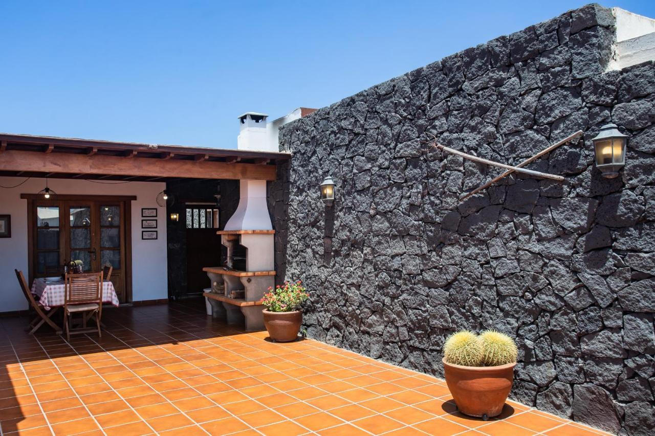 Вилла Casa Lola Lanzarote Piscina Climatizada Y Wifi Free Сан-Бартоломе Экстерьер фото